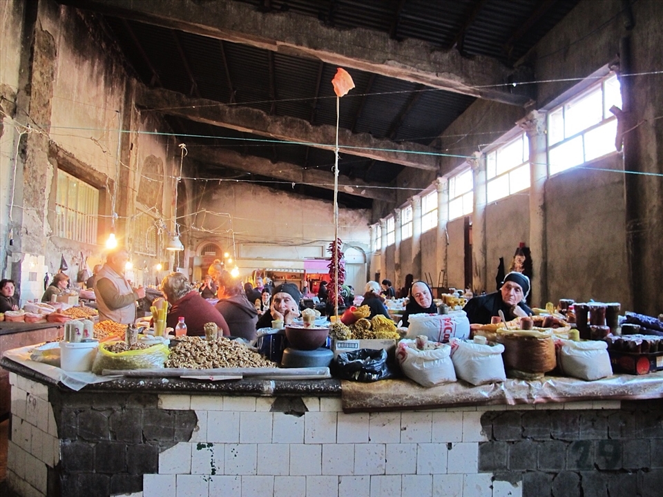 The ladies of the Zugdidi bazaar.