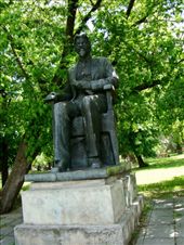 A forgotten war hero or politician: by treefrog, Views[128]