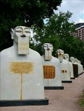 There was a whole row of these sculptures: by treefrog, Views[132]