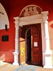 The entrance to the Cathedral: by treefrog, Views[181]