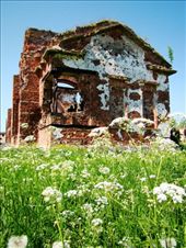 The remains of a church inside the fortress: by treefrog, Views[185]