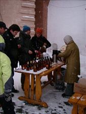 Yve my friend bying us some honey wine: by treefrog, Views[379]