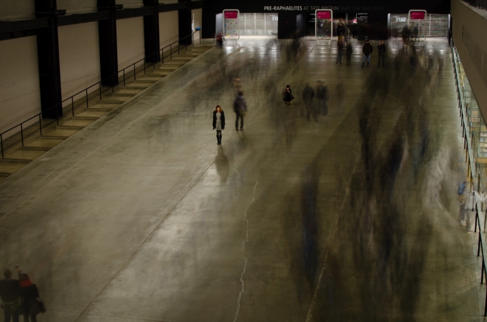 Waiting at Tate Modern