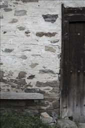 5.To Leave or to stay…Standing on a crossroad, only the human in you decides right: by uninhabited, Views[206]