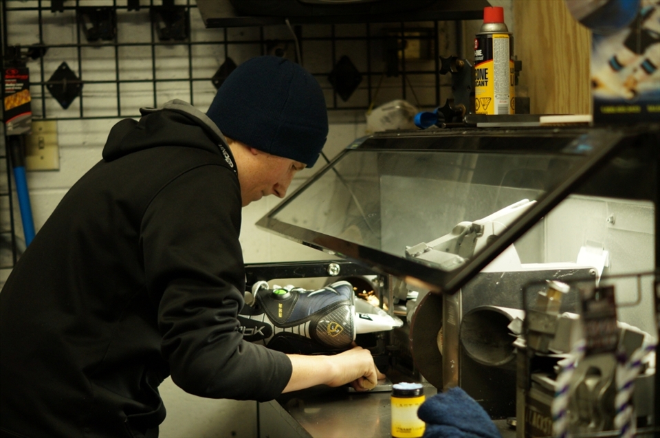 Mark at Lighning Blade sharpens my skates to prepare myself to be ready for ice skating and hockey