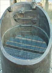 Sculpture from the Jewish Ghetto uprising: by vagabonds, Views[682]