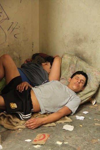 Down and out portenos