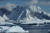 Coberville Island, last landing in Antarctica: by vagabonds, Views[3402]