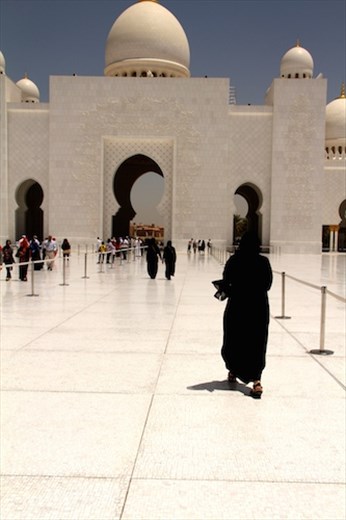 Which one is Connie? Sheikh Zayad Grand Mosque, Abu Dhabi
