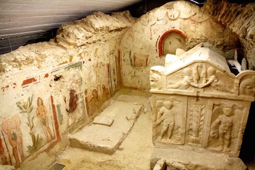Frescoed Roman crypt, Pecs