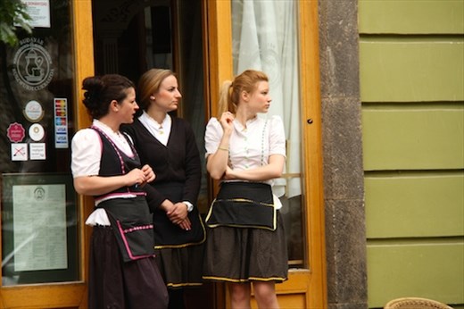 Waiting for the tourons, Budapest