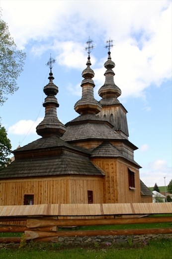 Ladomirov wooden church