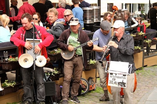 Street music, Prague