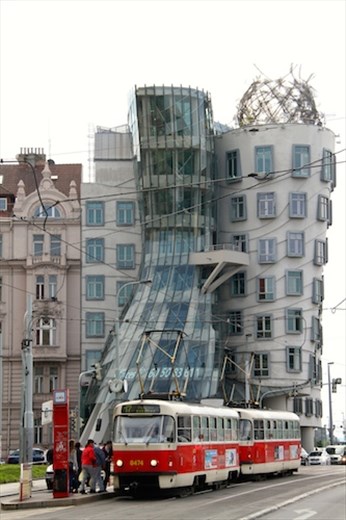 New architecture, Prague