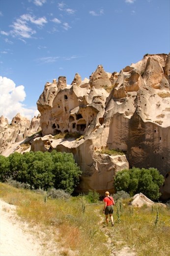 Hiking Firinasma Valley