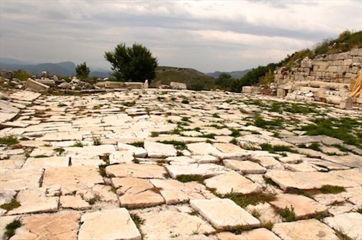 Colonnaded street now, Sagalossos