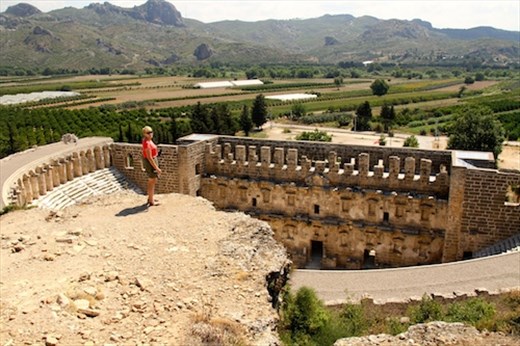 Tickets? We don't need no stinking tickets! Aspendos