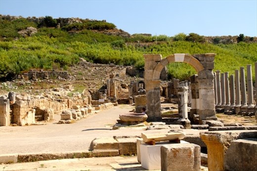 Cardo, Perge