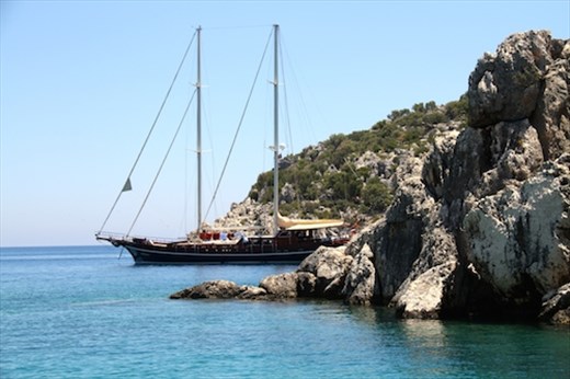 Sailing on Kekora Bay
