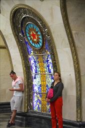 Stained glass, Nonoslobodskaya Metro Station, Moscow: by vagabonds3, Views[386]