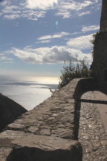 Climb to Eze