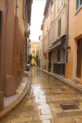 Wet alley in St. Tropez: by vagabonds3, Views[145]