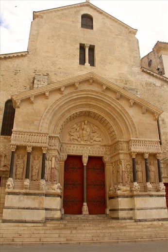 Saint Triomphe Church, Arles