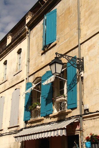 Arles