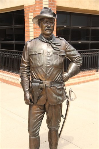 Teddy statue — one of many in Rapid City