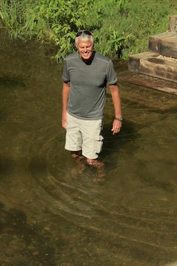 Wading across the Mississippi