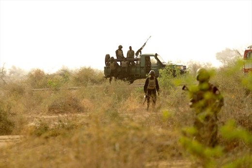 Army guards, Waza National Park