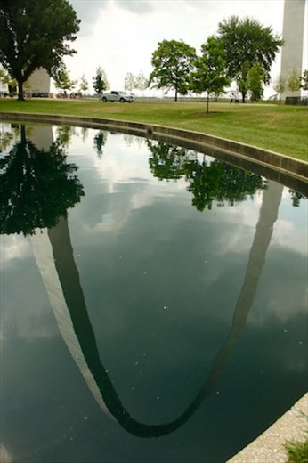 Reflection, Gateway Arch National Park