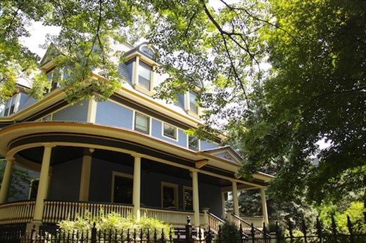 FLW Oak Park designed home