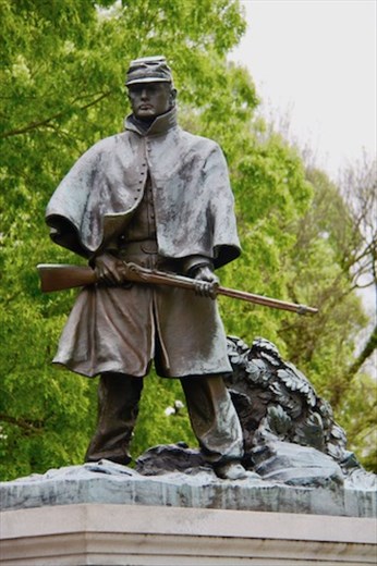 Civil War memorial statue, Vicksburg National Military Park