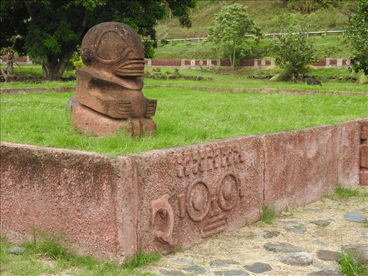 Ancient statues, Nuku Hiva