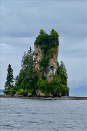 New Eddystone Rock, Misty Fjords National Monument: by vagabonds3, Views[949]
