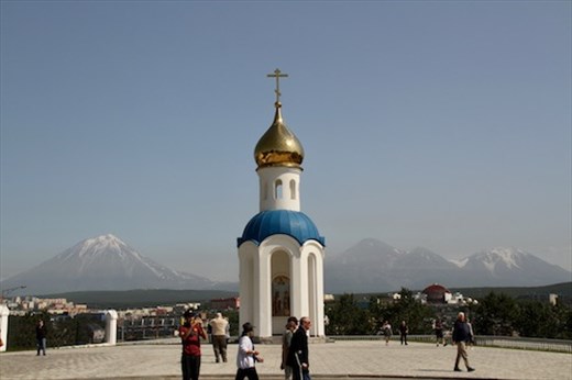 Avachinsky Chapel and volcanoes, Petropavlovsk