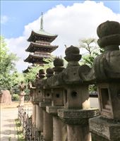 Stone lanterns and pagoda: by vagabonds3, Views[338]