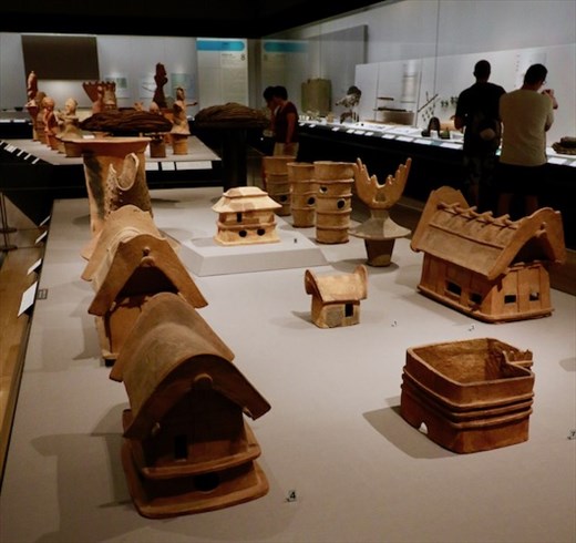 Funerary containers, Tokyo National Museum