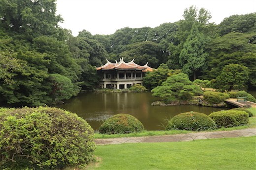 Shinjuku Gyoen National Garden
