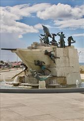 Statue of Exploration, Punta Arenas: by vagabonds3, Views[227]
