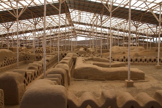 Shelter from the storms, Chan Chan