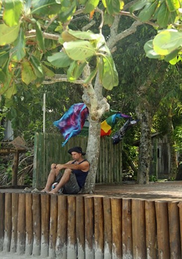 Lazy daze at Ihla do Mel