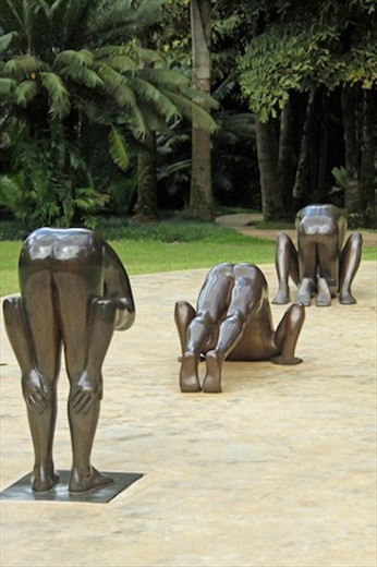 Bottoms up, Center for Contemporary Art, Inhotim