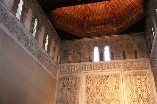 Synagogue del Transito, approved by Christians, constructed by Muslims