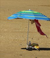 Umbrella at Tavera, Algarve: by vagabondstoo, Views[480]