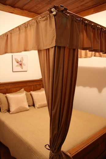 Living it up, Casa do Brasao