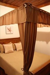 Living it up, Casa do Brasao: by vagabondstoo, Views[451]