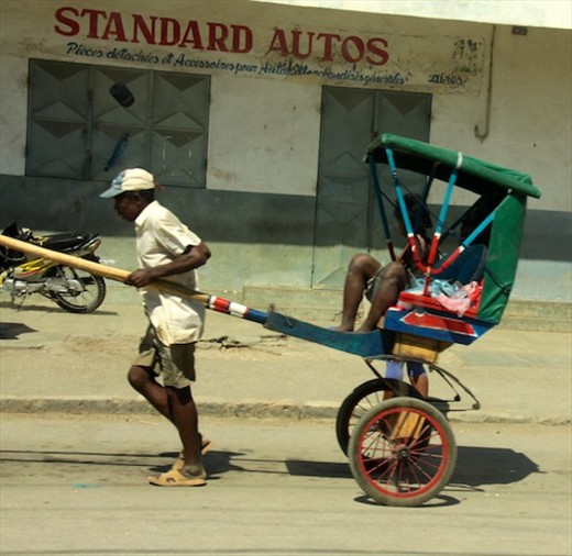 There are many ways to get around, Antananarivo