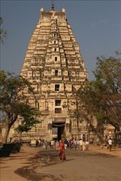 Virpaksha Temple, Hampi: by vagabondstoo, Views[1468]